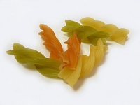 Серпантин рифленый с добавлением шпината и моркови (нестандартная фасовка)